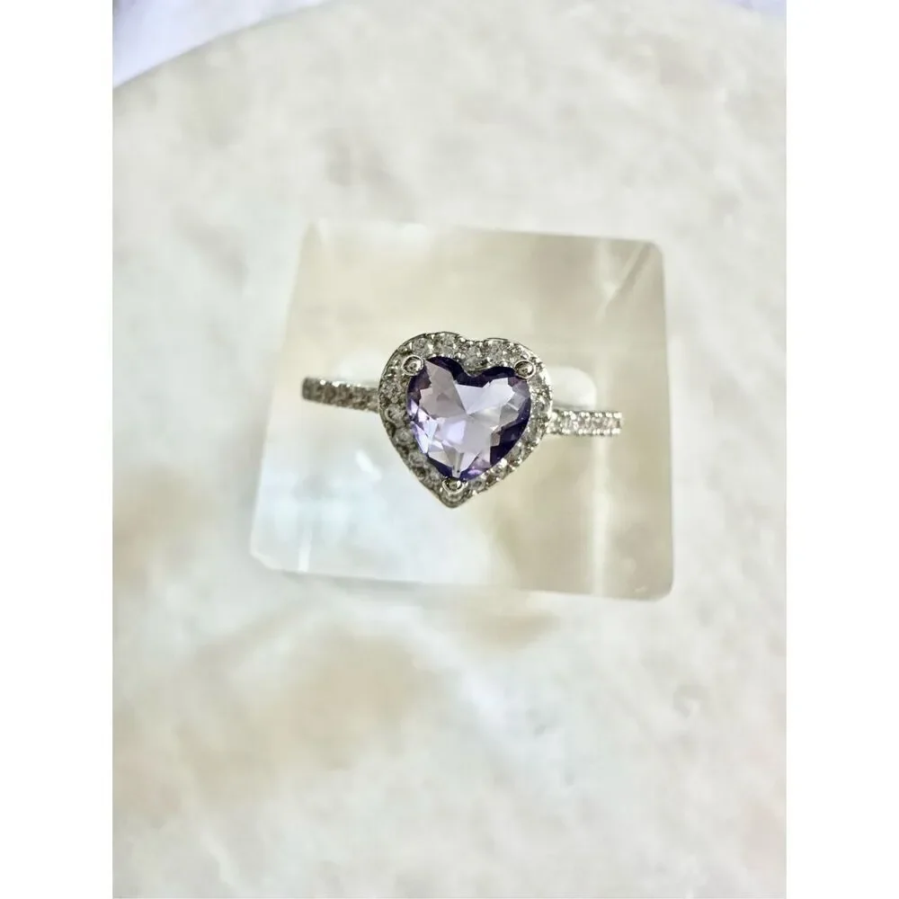 Light purple cubic zirconia heart-shaped adjustable ring